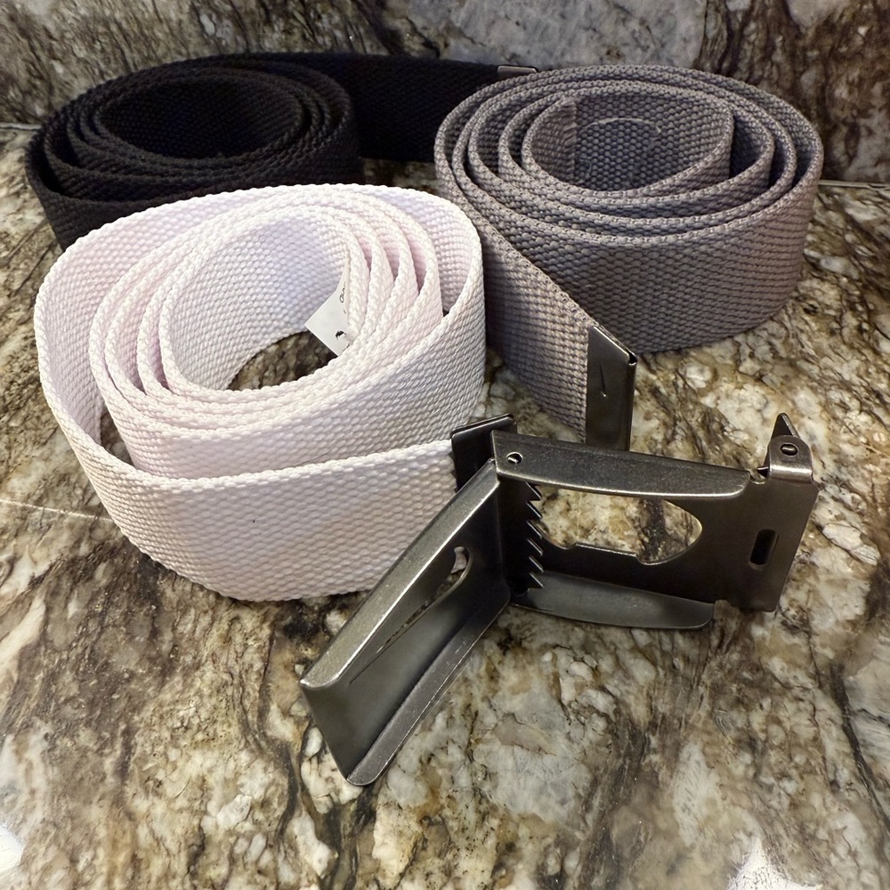 Nike Men's Black, White, and Gray Golf Belt Trio - Picture 6 of 10
